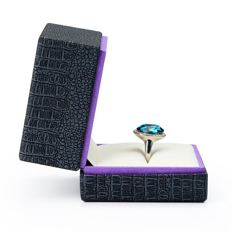 H030 JEWELRY BOX LEATHER BOX